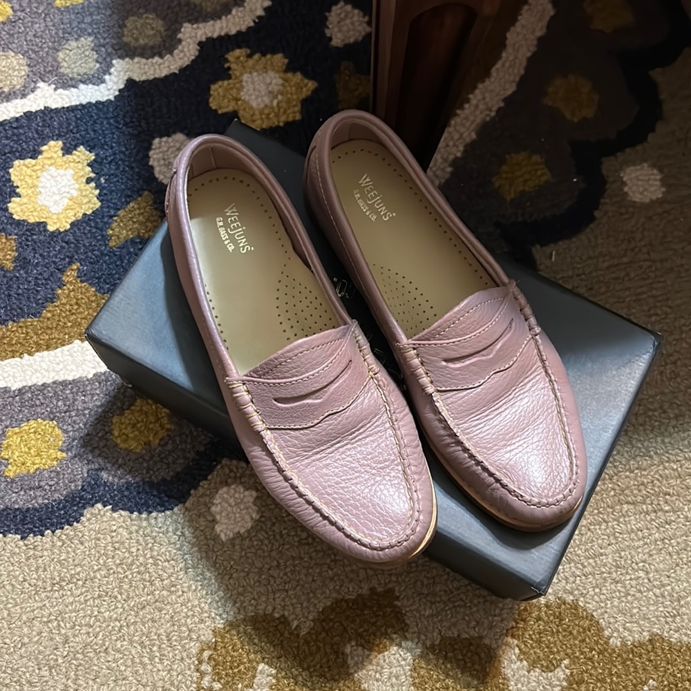 Bass & Co loafers